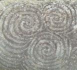 photo fragment kerbstone1 in Newgrange.
