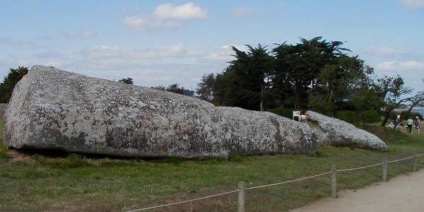 Big Broken Standing Stone (Grand Menhir Brisé) - Locmariaquer, Bretagne-France